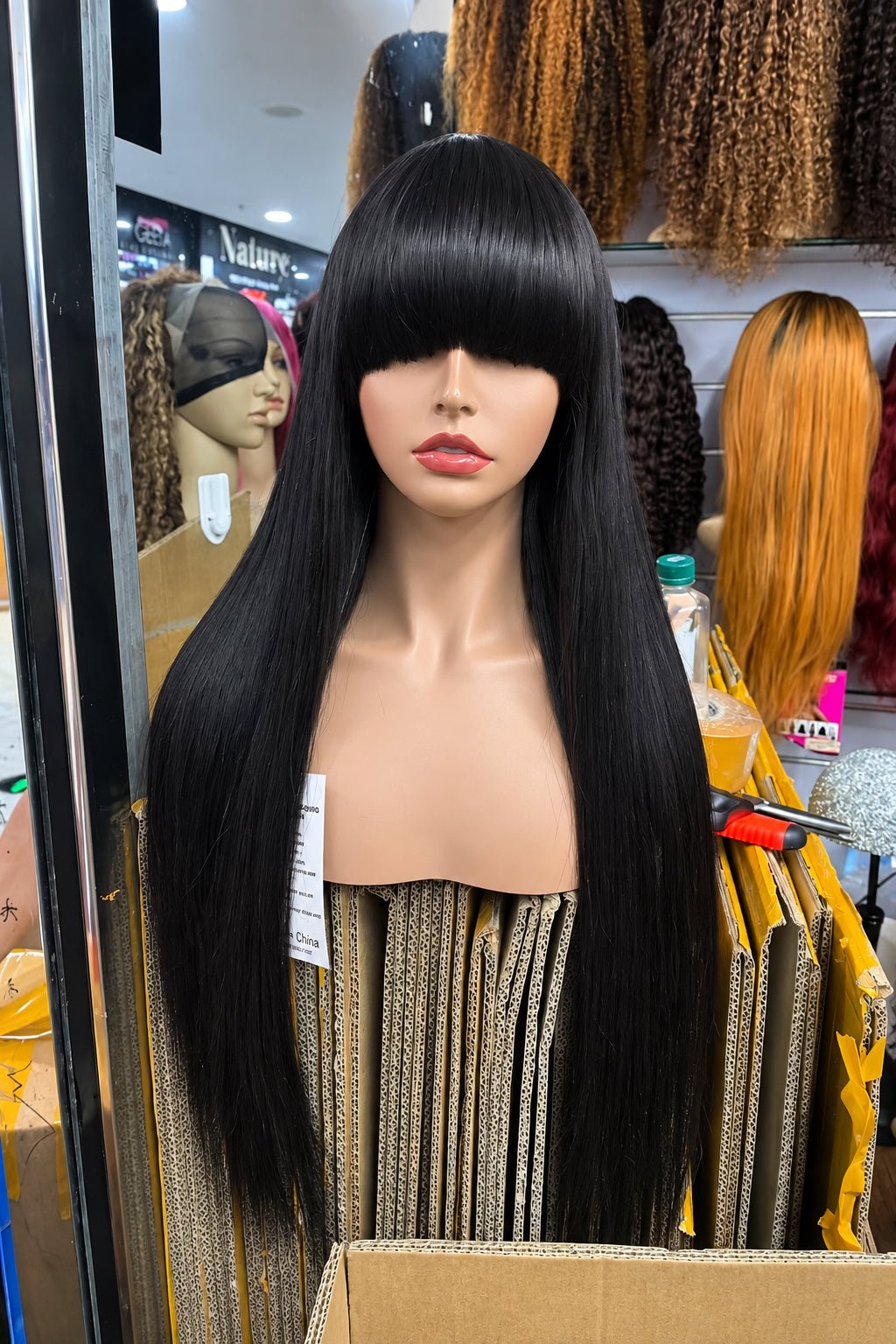 Peluca Natural Flequillo | Color: Natural Black - Tala Cosmeticos