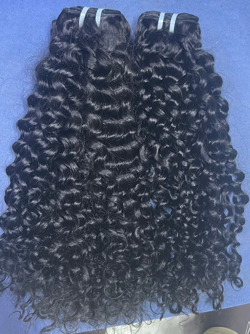24" Cosido Rizado Natural - Color Natural - Tala Cosmeticos